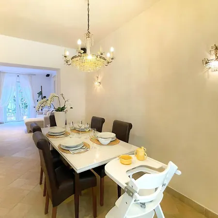 Διαμέρισμα Stadt & Strandnahes Mit Garten & Bbq